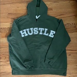 HUSTLE SWEATSHIRT